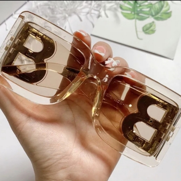 💰3/$30Square B Sunglasses - Picture 4 of 10